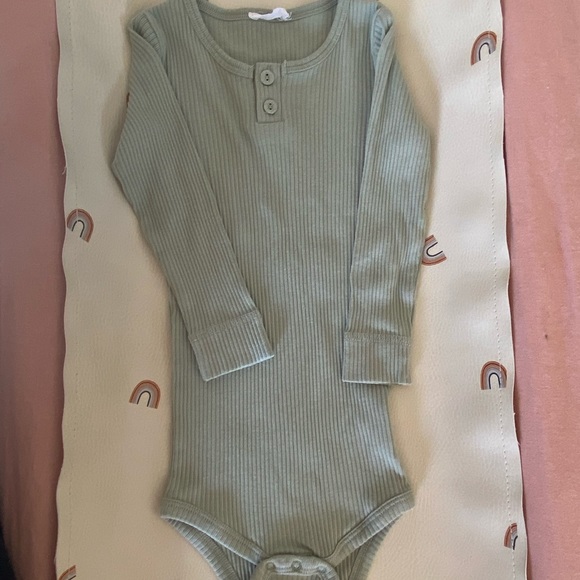 Jamie Kay bodysuit 2yr - Picture 1 of 2